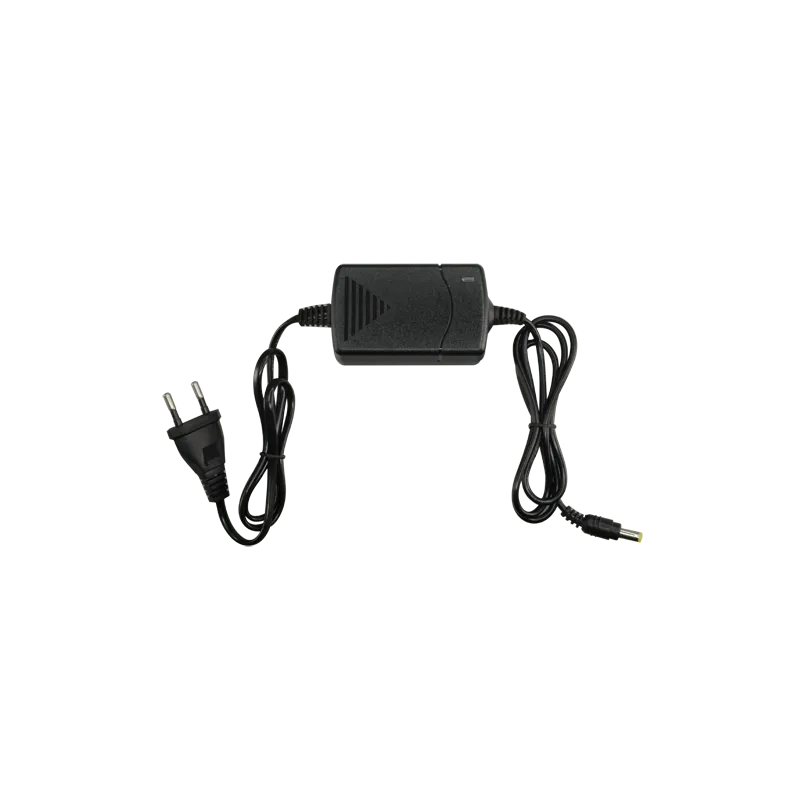 Alimentador electrónico - 12 V / 1500 mA - Formato con cable alargador - 32 (Al) x 47 (An) x 86 (Fo) mm - 163 g - Est...