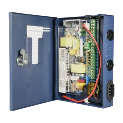 Caja de distribución de alimentación Slim - 1 entrada AC 220 V 5OHz - 9 salidas por par de cobre - Protección por fus...